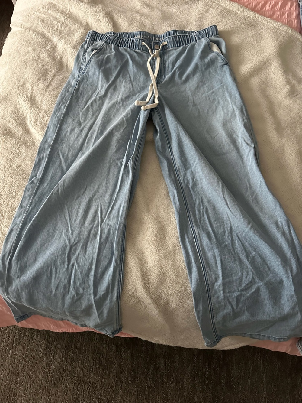 American Eagle Outfitters Light Blue Drawstring Jogger Pants